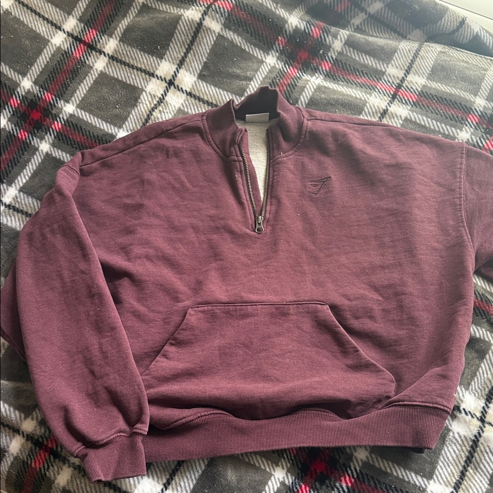 Gymshark Men’s Half-Zip Sweatshirt in Burgundy